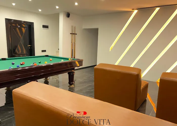 Red Premium Dolce Villa *