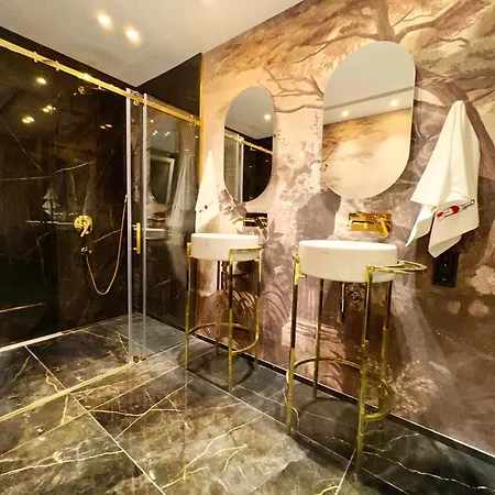 Red Premium Dolce Villa